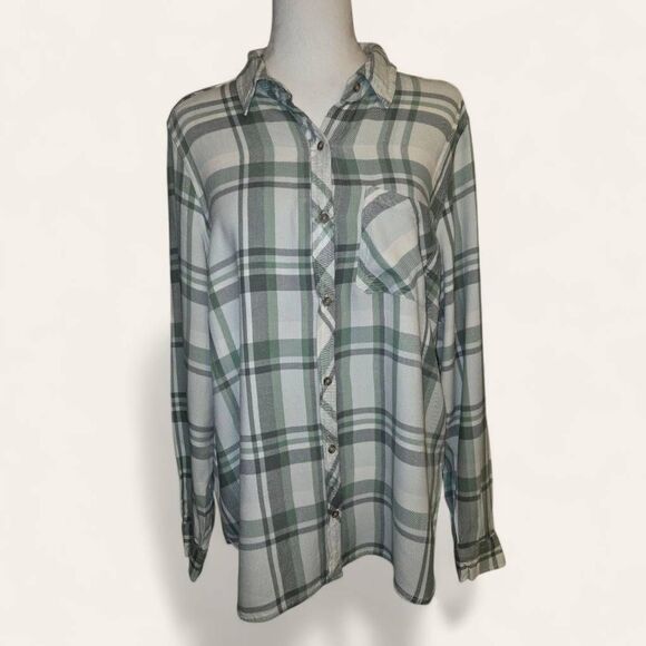 Universal Thread Women's Size XL Green/White Plaid Button Up Shirt - Picture 1 of 6